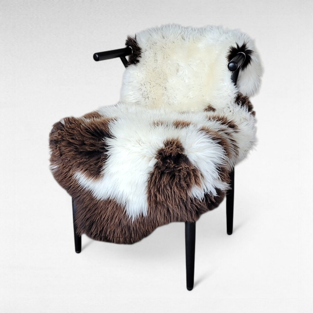 Cloud Soft Natural Spotted  Dutch Sheepskin 48" x 29"